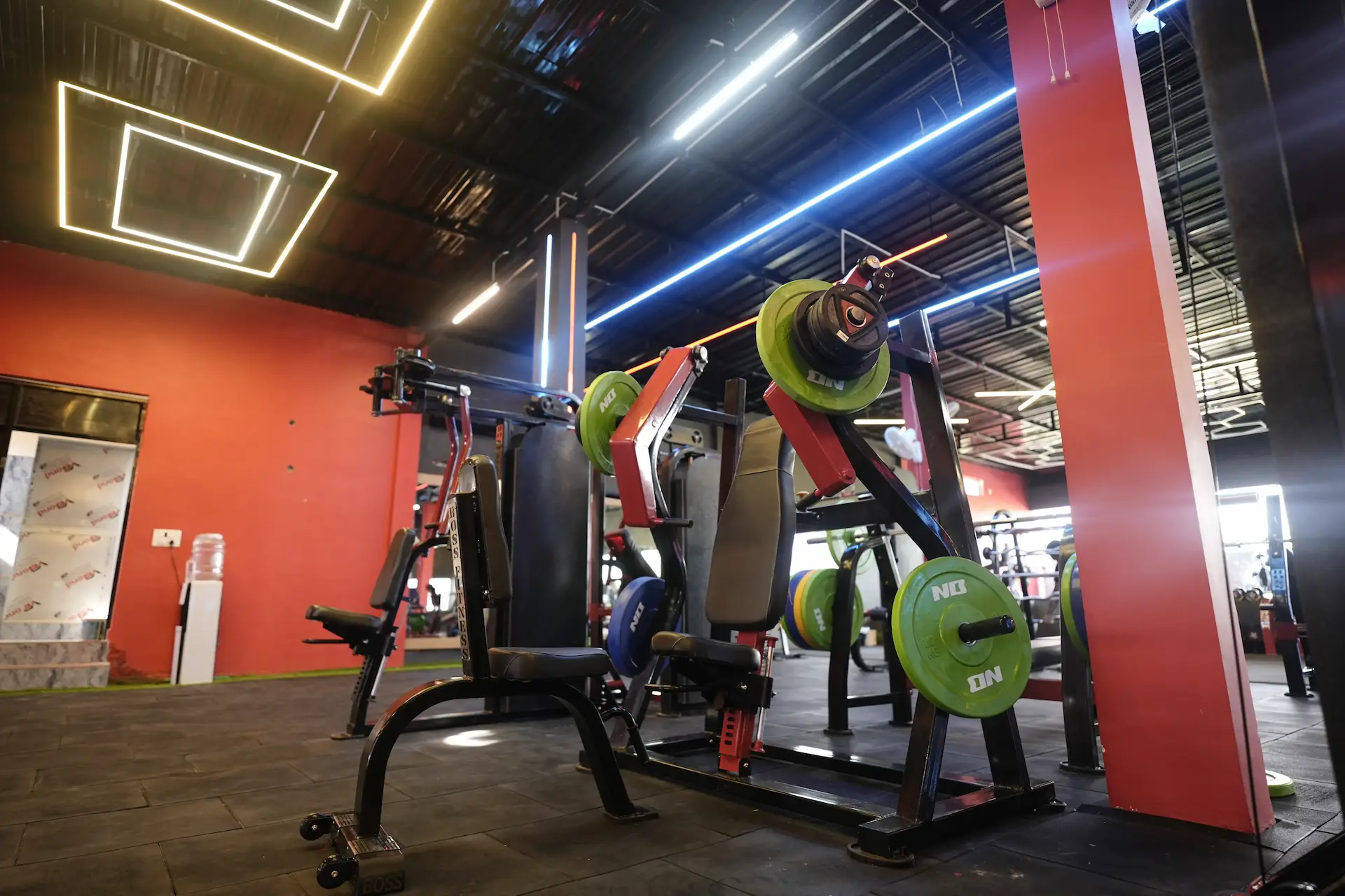 Plate loaded strength machine at GPM Fitness